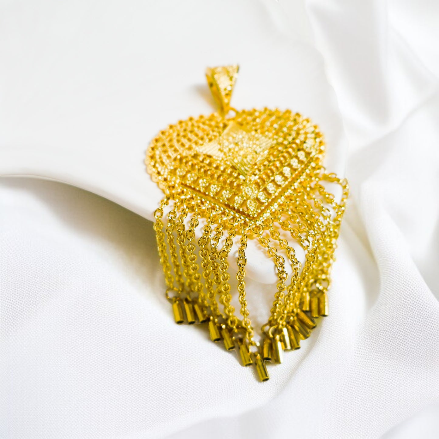 22 Ayar Altın Kaplama Hint Kolye Ucu | Zarif & Etnik Tasarım