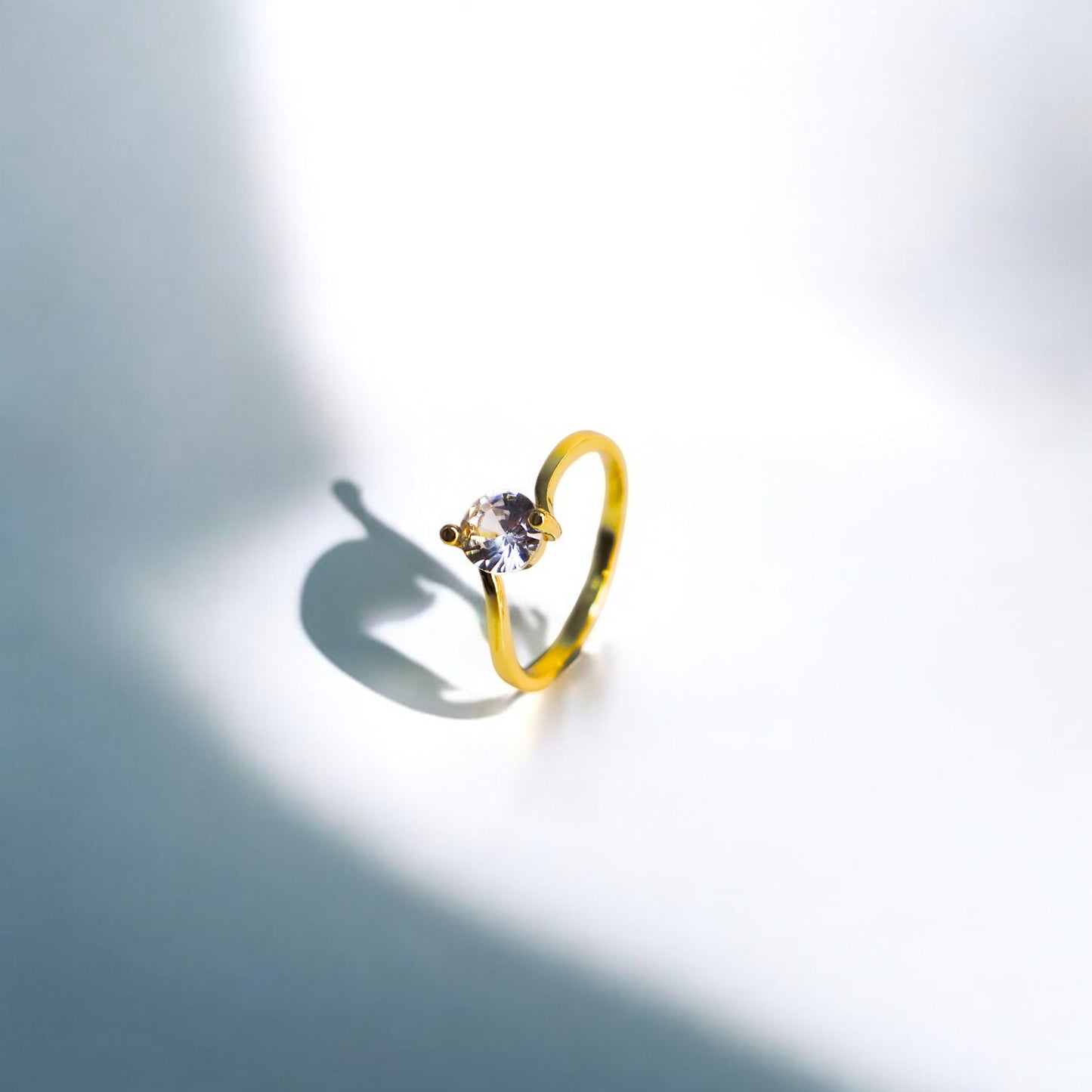 22 Ayar Altın Kaplama Lale Tektaş