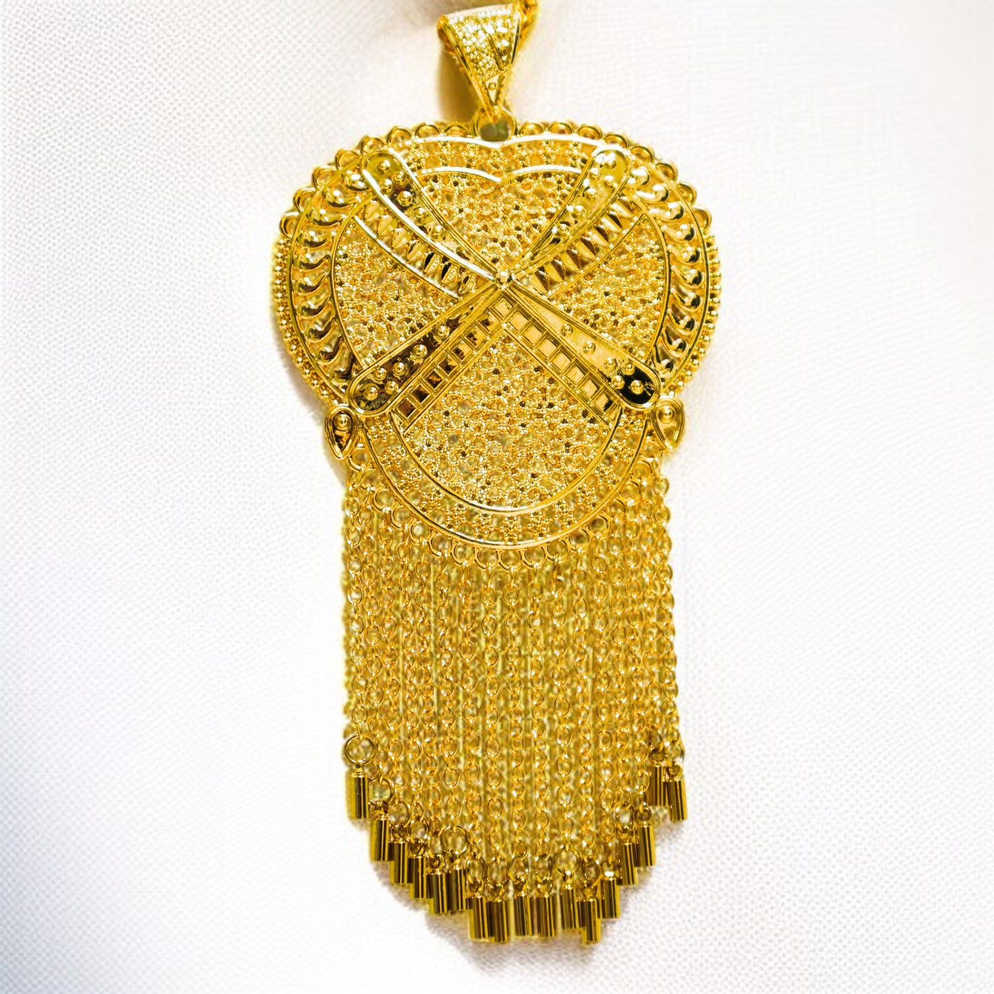 22 Ayar Altın Kaplama Hint Kolye Ucu | Zarif & Etnik Tasarım