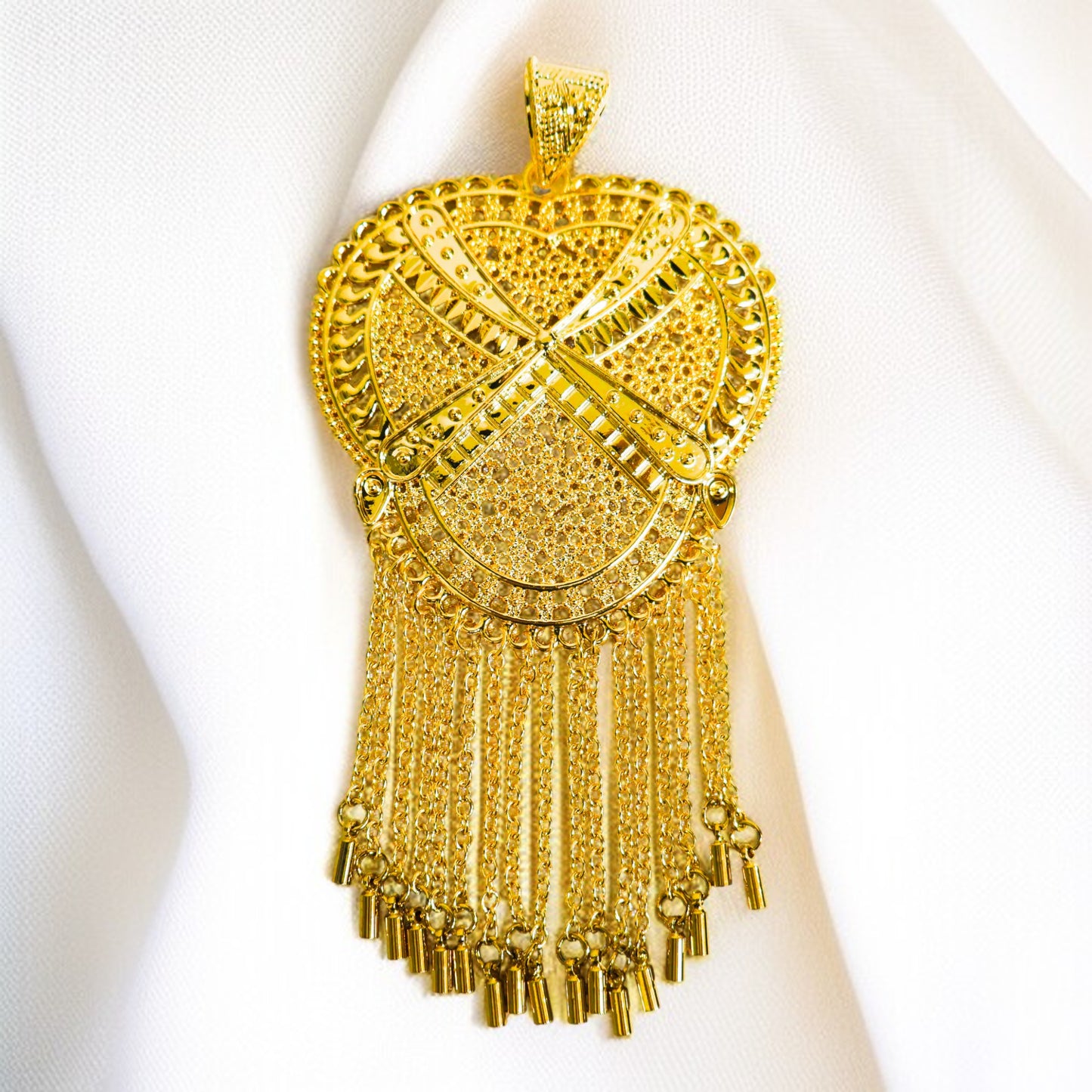 22 Ayar Altın Kaplama Hint Kolye Ucu | Zarif & Etnik Tasarım