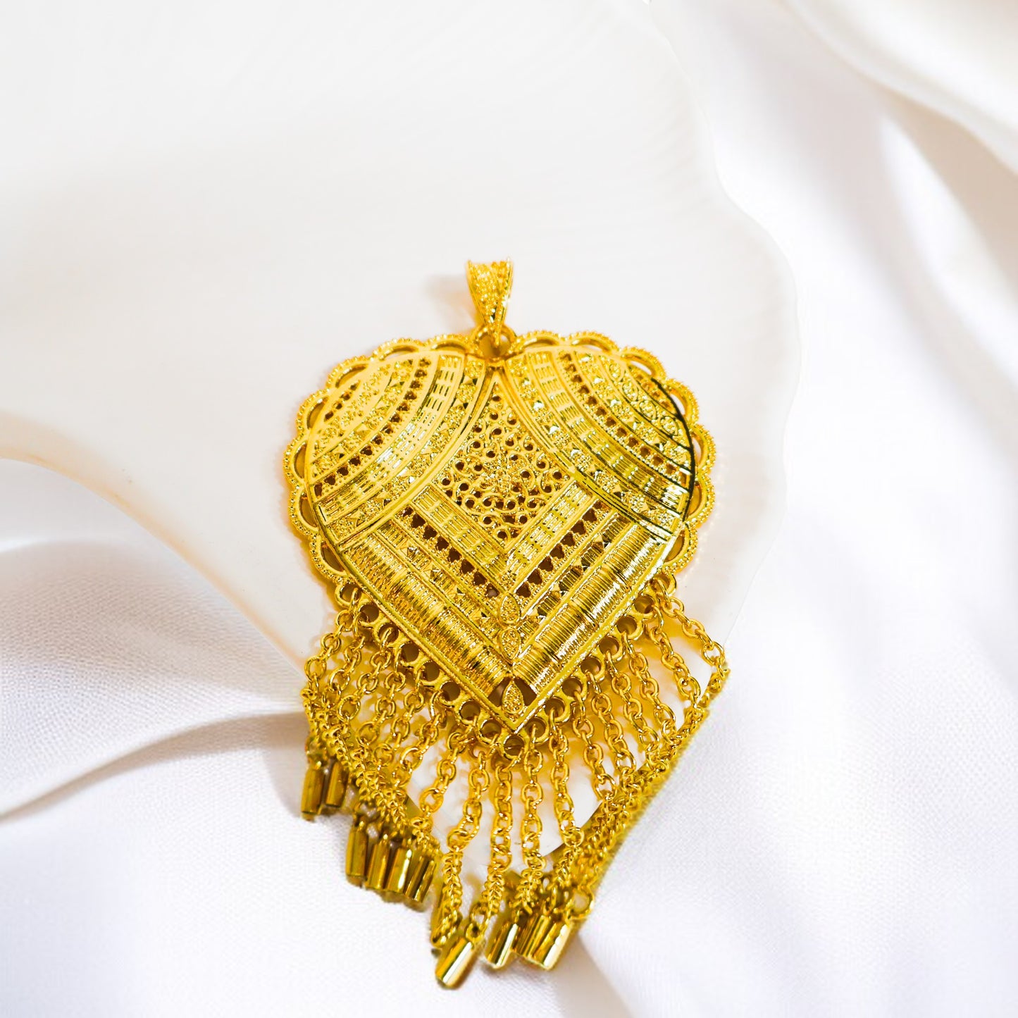 22 Ayar Altın Kaplama Hint Kolye Ucu | Zarif & Etnik Tasarım