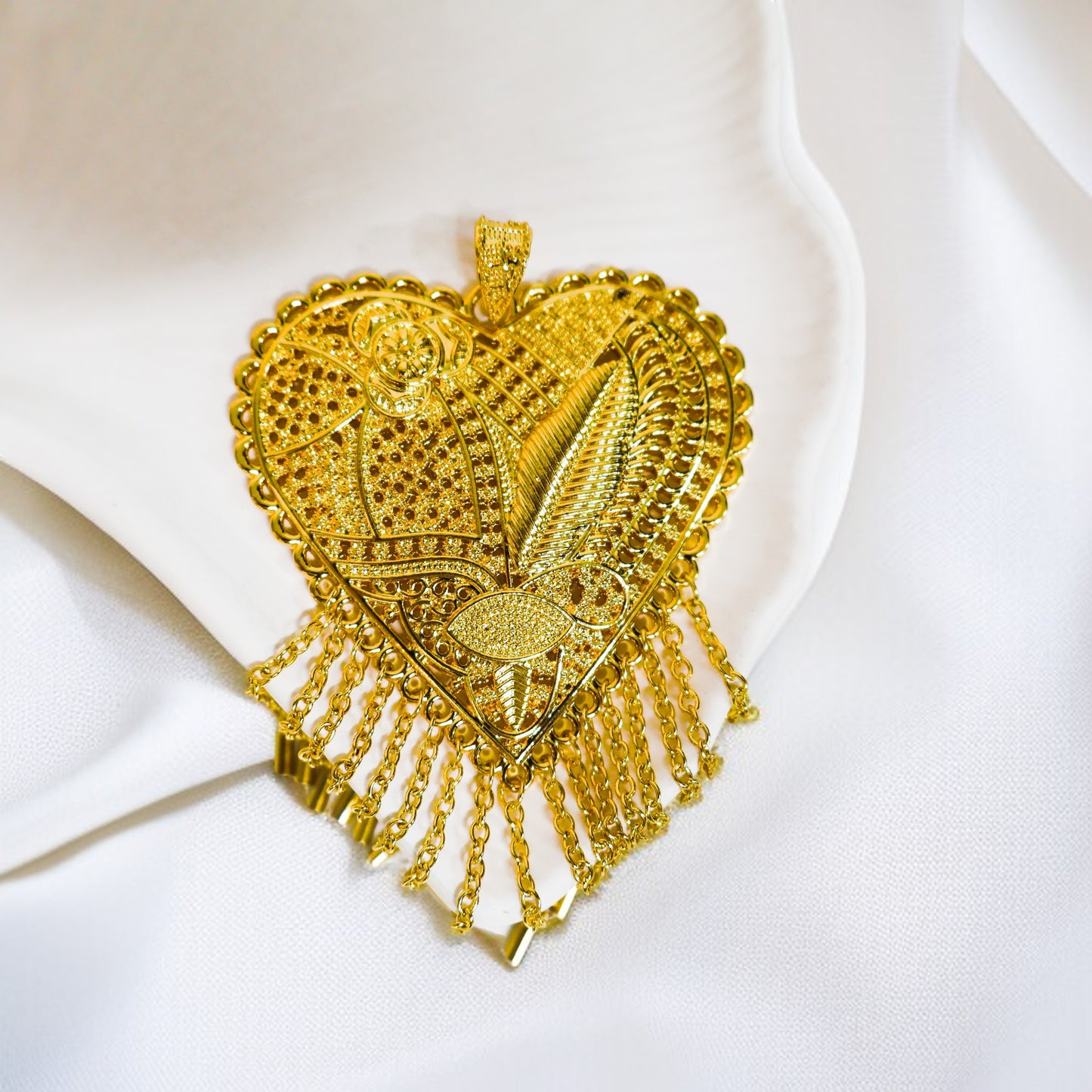 22 Ayar Altın Kaplama Hint Kolye Ucu | Zarif & Etnik Tasarım