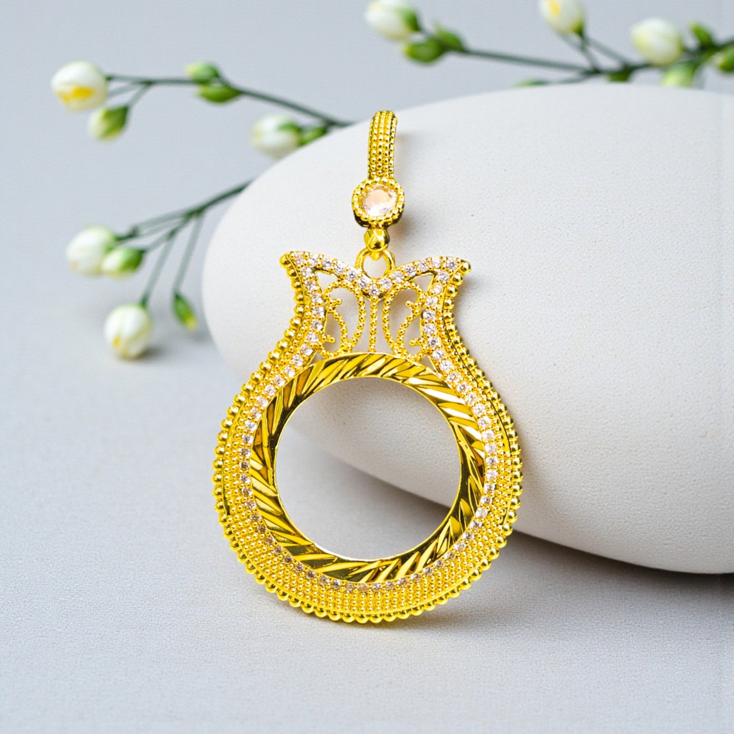 22 Ayar Altın Kaplama Lale Form Yarım Altın Uyumlu Kolye Ucu