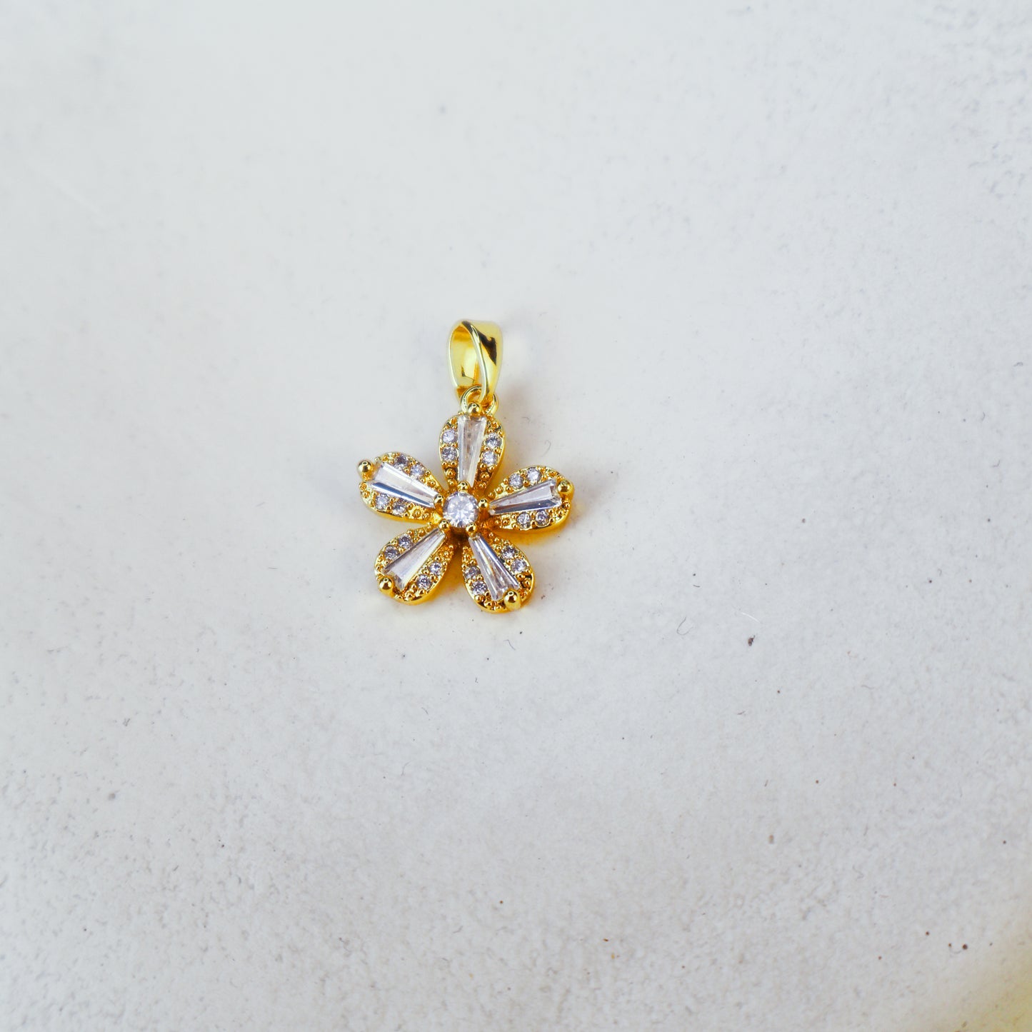 Çiçek Kolye Ucu | Gold